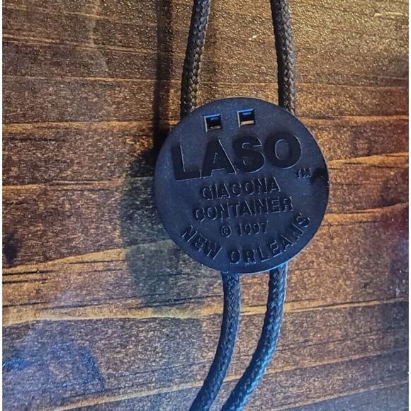 VTG 1997 Walt Disney World Magic Kingdom Red Mickey Drink Lanyard New Orleans - Picture 3 of 6